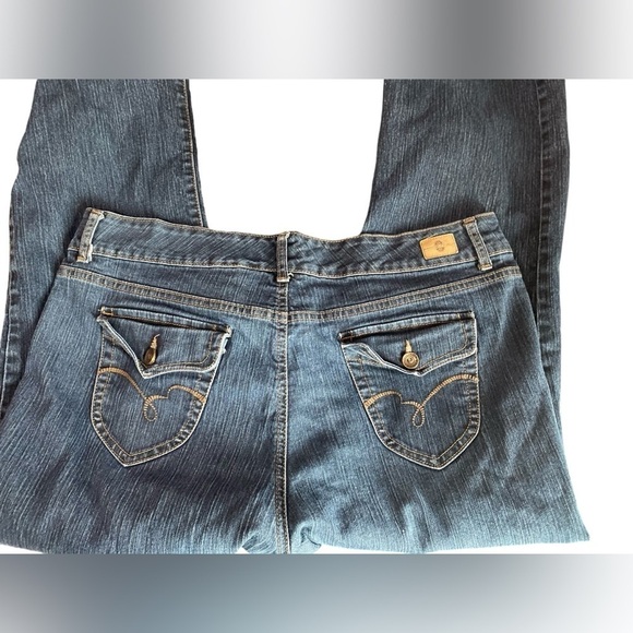 Bandolino blu Arianna boot cut jeans Sz 16 women 78%Cotton - Picture 4 of 15